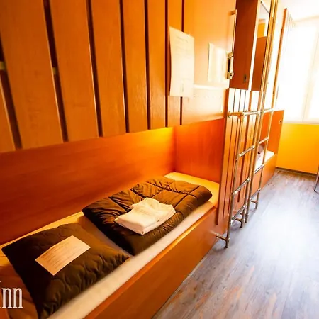 Do Step Inn Central - Self-Service-Hostel-3